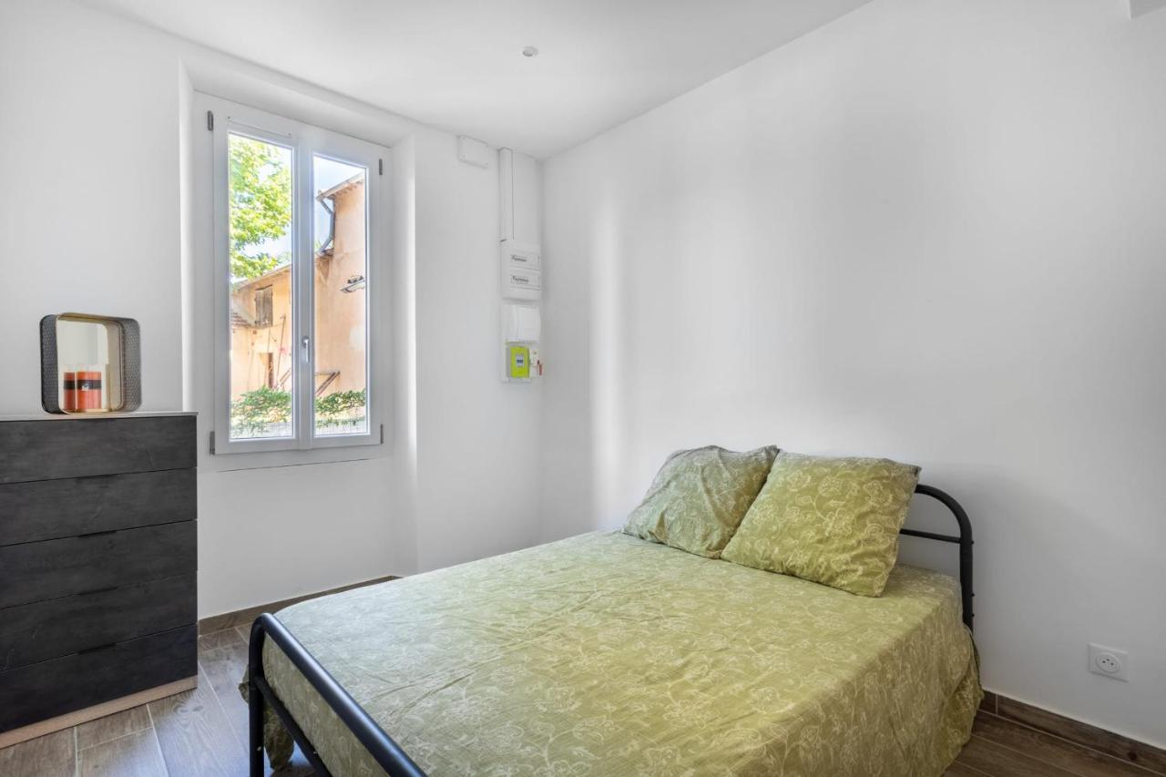Luxurious 1 Bedroom, Ac, Terrace, Close Beaches - Dodo Et Tartine Carqueiranne Exteriör bild